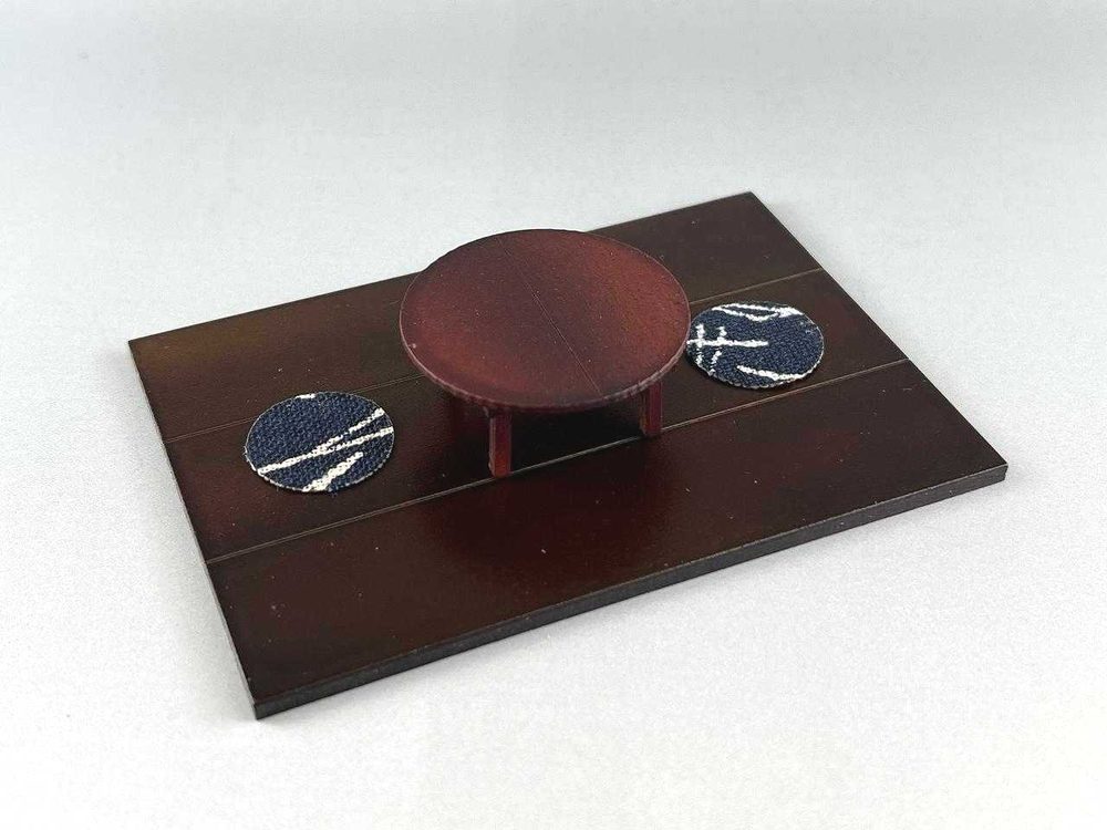 スウィートスタイル ジオラマシリーズ 1/24 丸ちゃぶ台と座布団 床付き SS-048 (Sweet Style Diorama Series 1/24 Round Low Table & Zabutons with Floor SS-048)