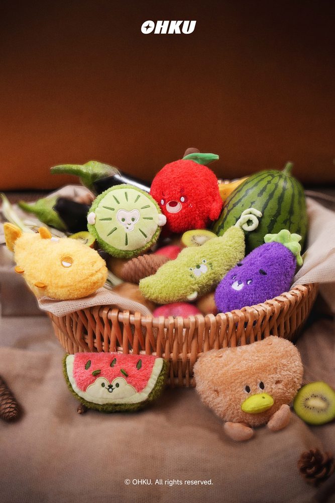 JUICYPALS COLLECTIVE シリーズ ぬいぐるみチャーム ブラインドボックス (JUICYPALS COLLECTIVE Series Plush Charm Blind Box)