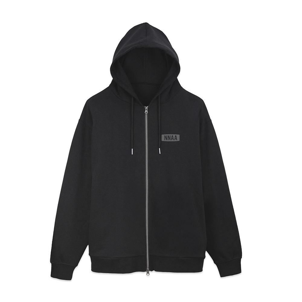 メイドインアビス 烈日の黄金郷 ナナチのサイン ジップパーカー Ver.2.0 ブラック L ("Made in Abyss: The Golden City of the Scorching Sun" Nanachi's Signature Zip Hoodie Ver. 2.0 Black (L Size))