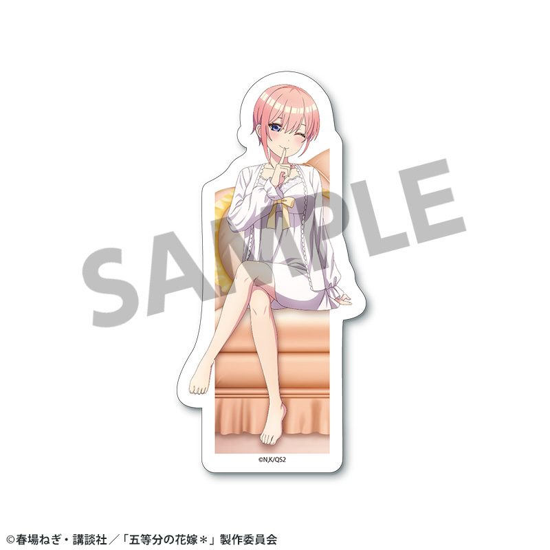 五等分の花嫁* 描き下ろしダイカットステッカー 中野一花 ナイトウェアVer. ("The Quintessential Quintuplets Specials 2" Original Illustration Die-cut Sticker Nakano Ichika Nightwear Ver.)