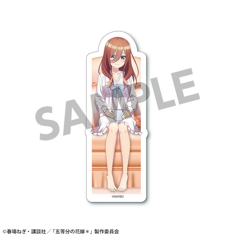 五等分の花嫁* 描き下ろしダイカットステッカー 中野三玖 ナイトウェアVer. ("The Quintessential Quintuplets Specials 2" Original Illustration Die-cut Sticker Nakano Miku Nightwear Ver.)