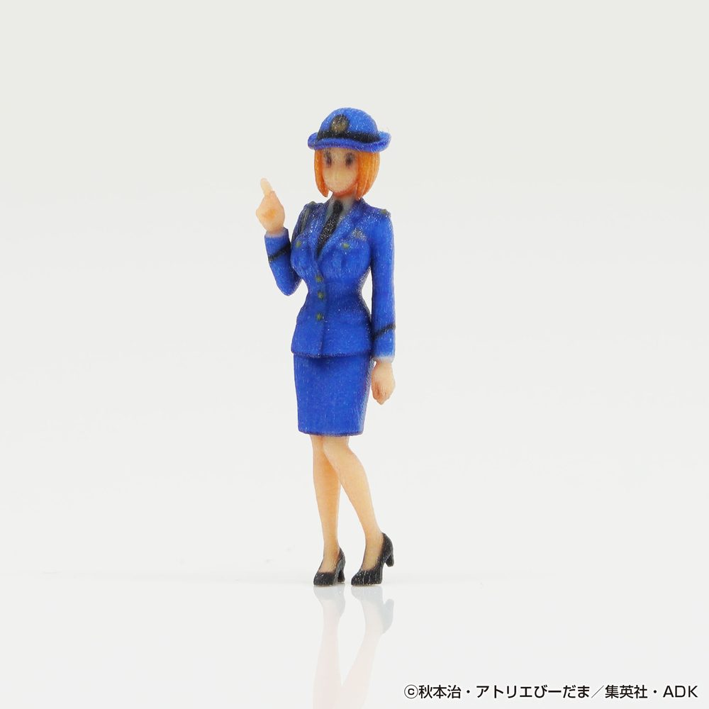 1/64 こち亀フィギュア 早乙女リカA ("New KochiKame: Tokyo Beat Cops" 1/64 KochiKame Figure Saotome Rika A)
