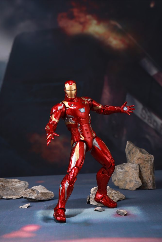 14インチ アイアンマン MK46 (14インチ Cシリーズ、ライトスタンド付き) (Ironman MK46 (14-inch C Series with Luminous Stand))
