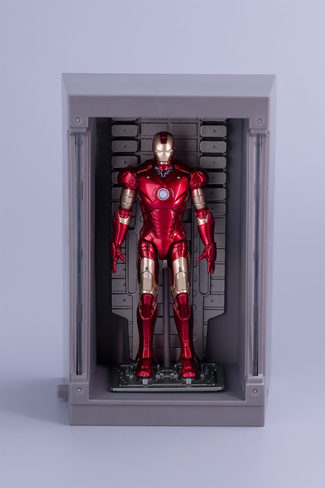 4インチ アイアンマン+ホール・オブ・アーマーセットMK3 (Xシリーズ) (4-inch Iron Man+Hall of Amor Set MK3 (X Series))