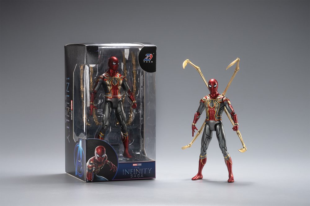 アイアンスパイダーマン(7インチ Cシリーズ、プラスチックスタンド付き新パッケージ) (Iron Spiderman (7-inch C Series with Plastic Holder New Package))