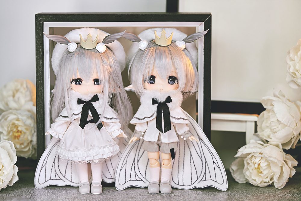PICCODO ACTION DOLL X 白匣アリス デフォルメドール 白桑&灰葉 2体セット (PICCODO ACTION DOLL X SHIROBAKO ALICE DEFORMED DOLL SHIROKUWA & HAIBA SET OF TWO)